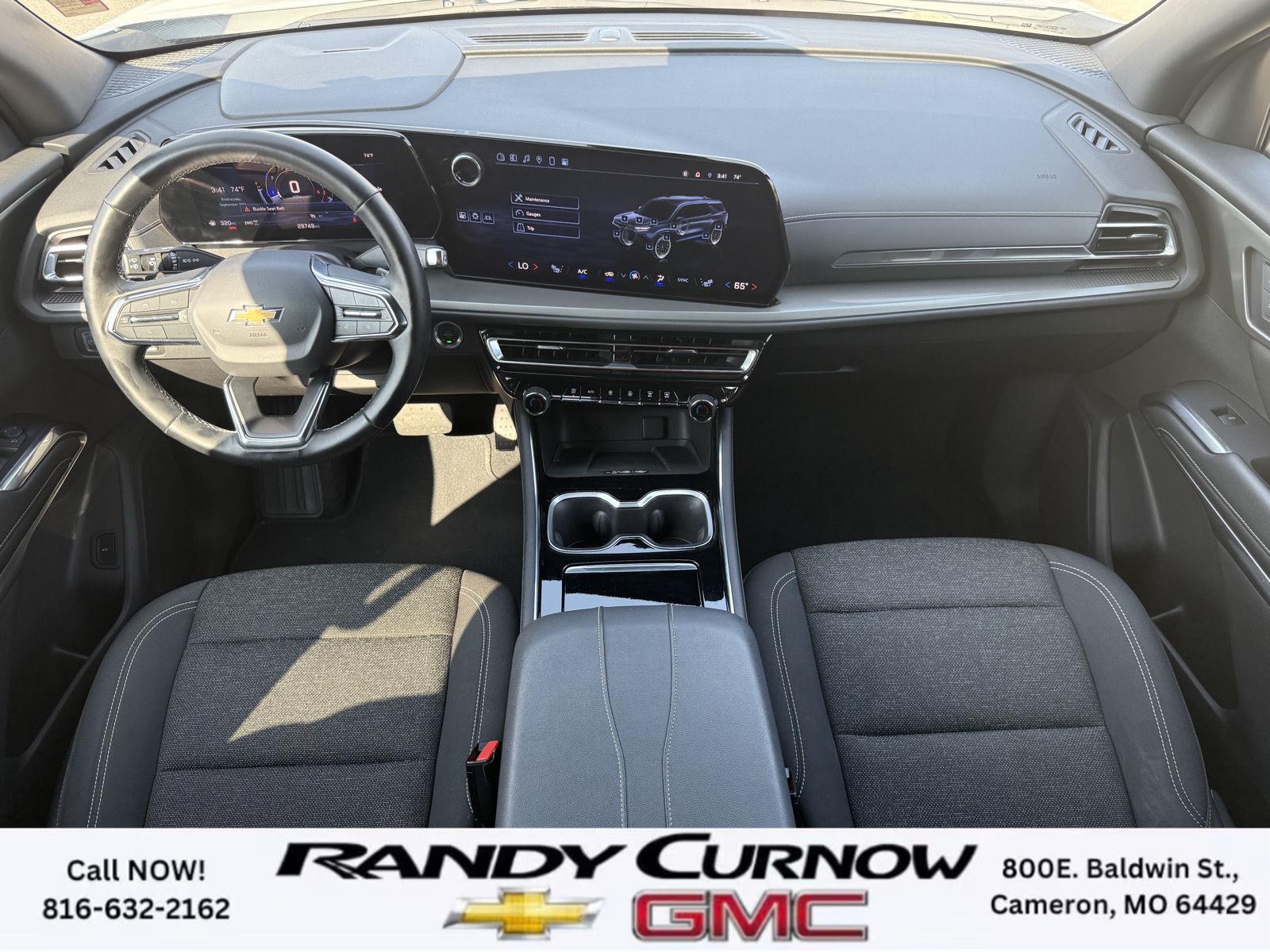 2024 Chevrolet Traverse 2LT - Photo 17