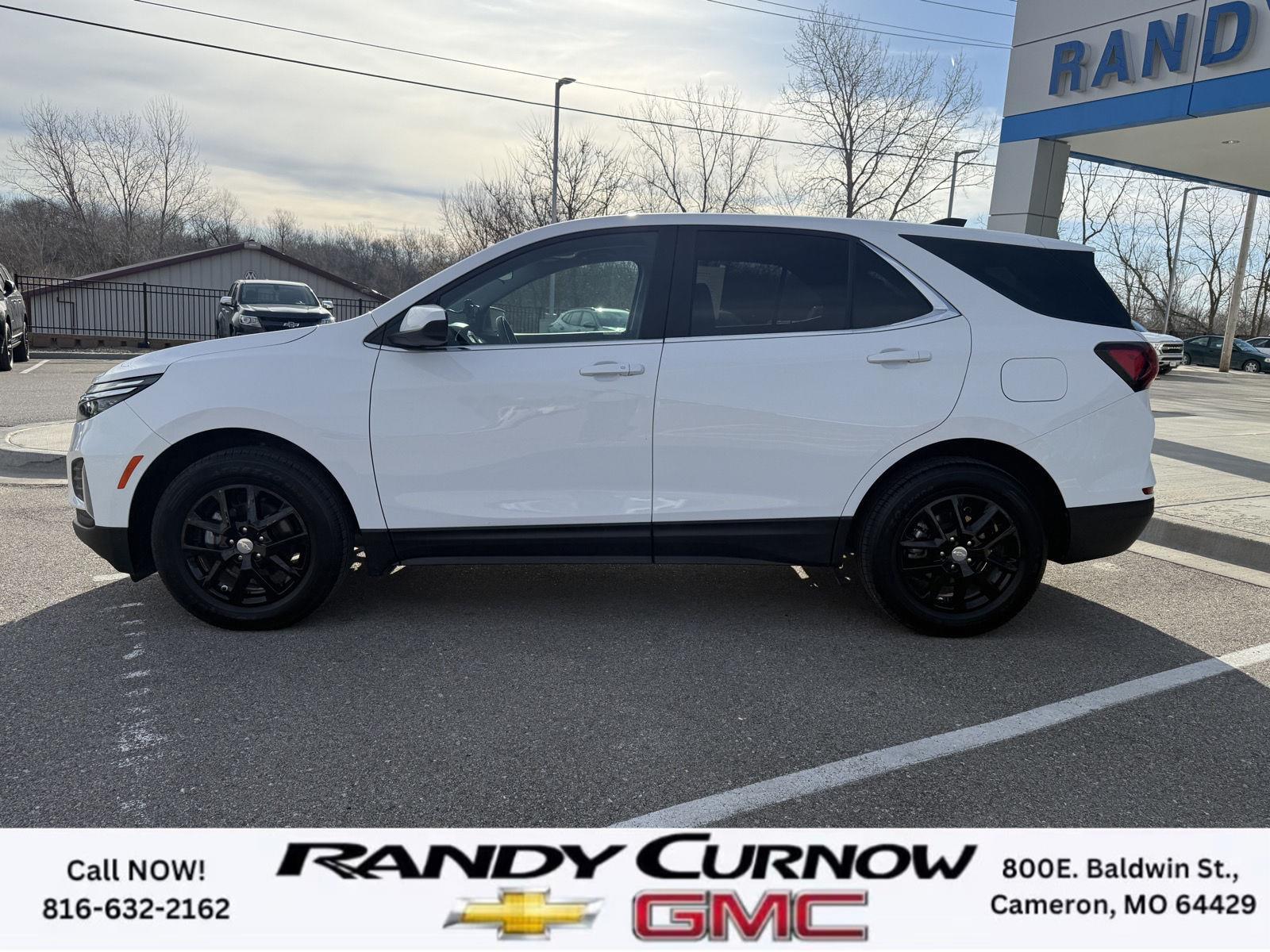 Used 2022 Chevrolet Equinox LT with VIN 3GNAXUEV4NL155373 for sale in Kansas City