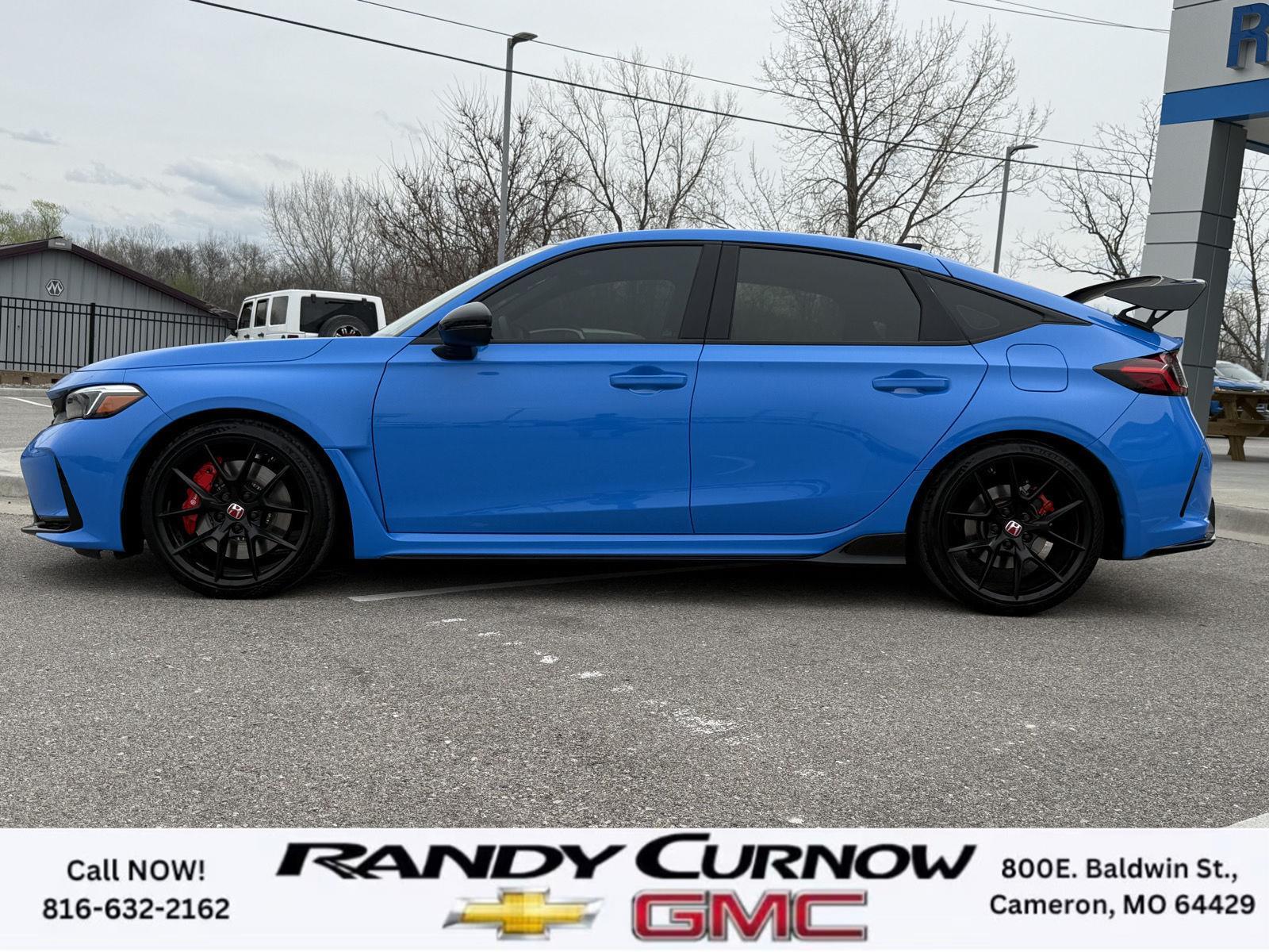 Used 2025 Honda Civic Hatchback Type-R with VIN JHMFL5G40SX000368 for sale in Kansas City