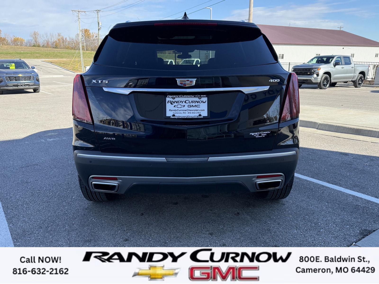 2025 Cadillac XT5 Premium Luxury photo 2