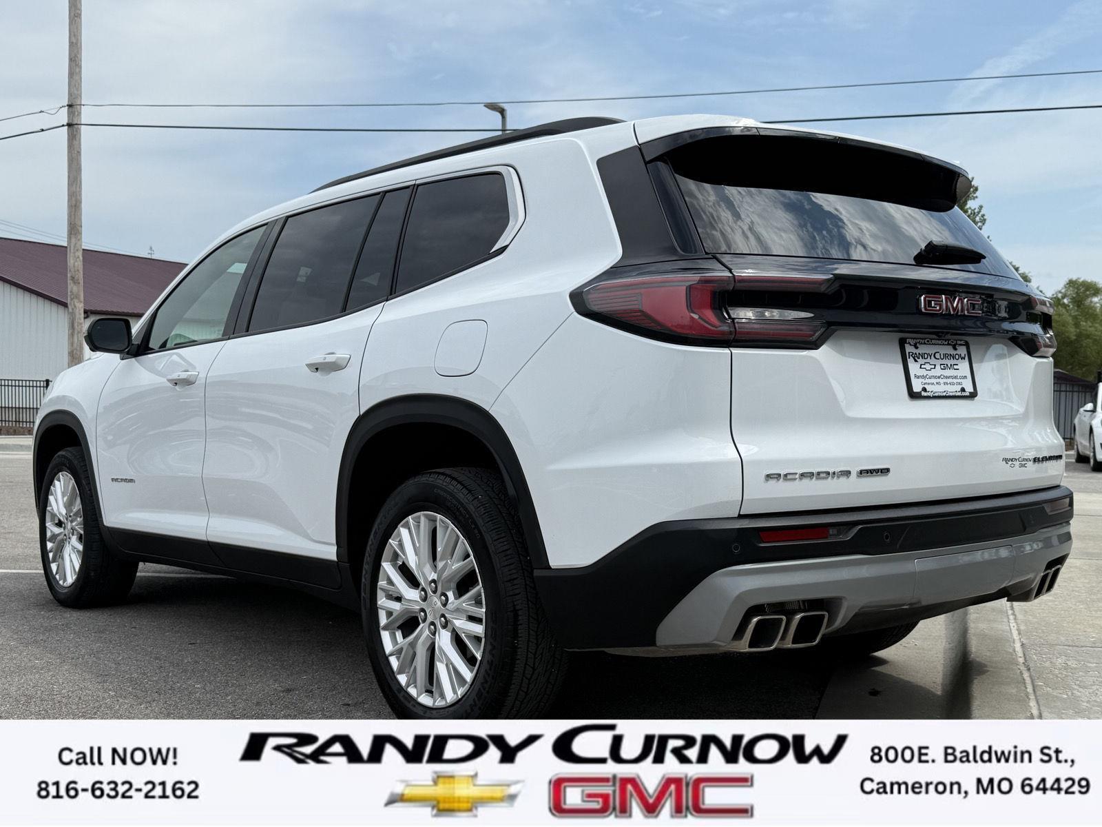 2024 Gmc Acadia Elevation photo 2