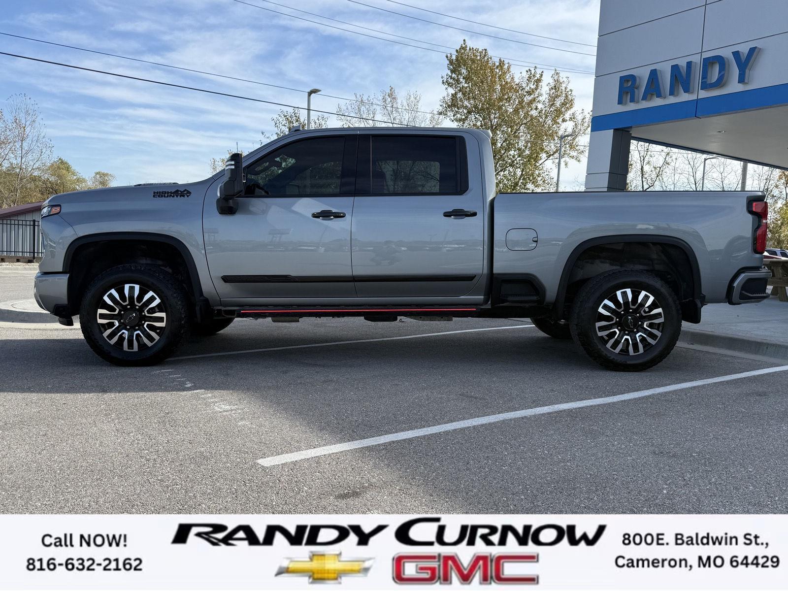 Used 2024 Chevrolet Silverado 2500HD High Country with VIN 2GC4YREY2R1267669 for sale in Kansas City
