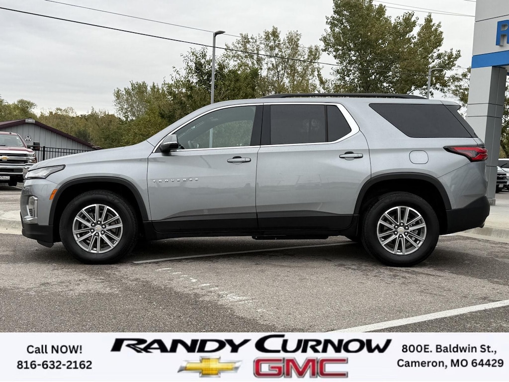 Used 2023 Chevrolet Traverse LT Cloth w/1LT SUV