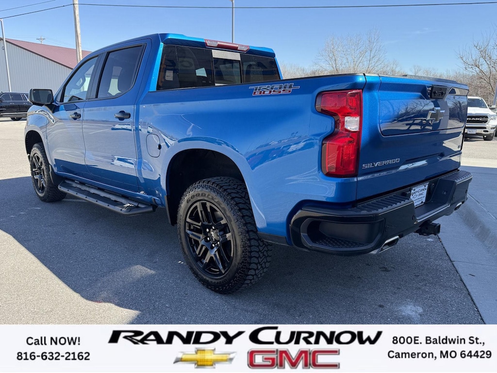 Used 2022 Chevrolet Silverado 1500 LT Trail Boss Truck Crew Cab