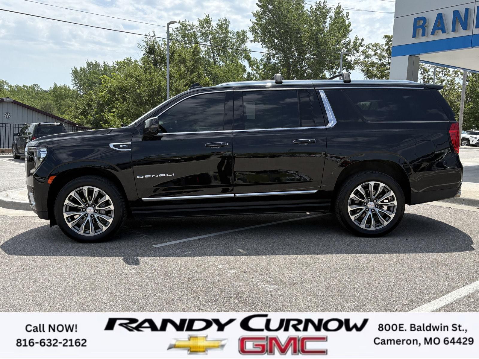Used 2021 GMC Yukon XL Denali with VIN 1GKS2JKL2MR141383 for sale in Kansas City