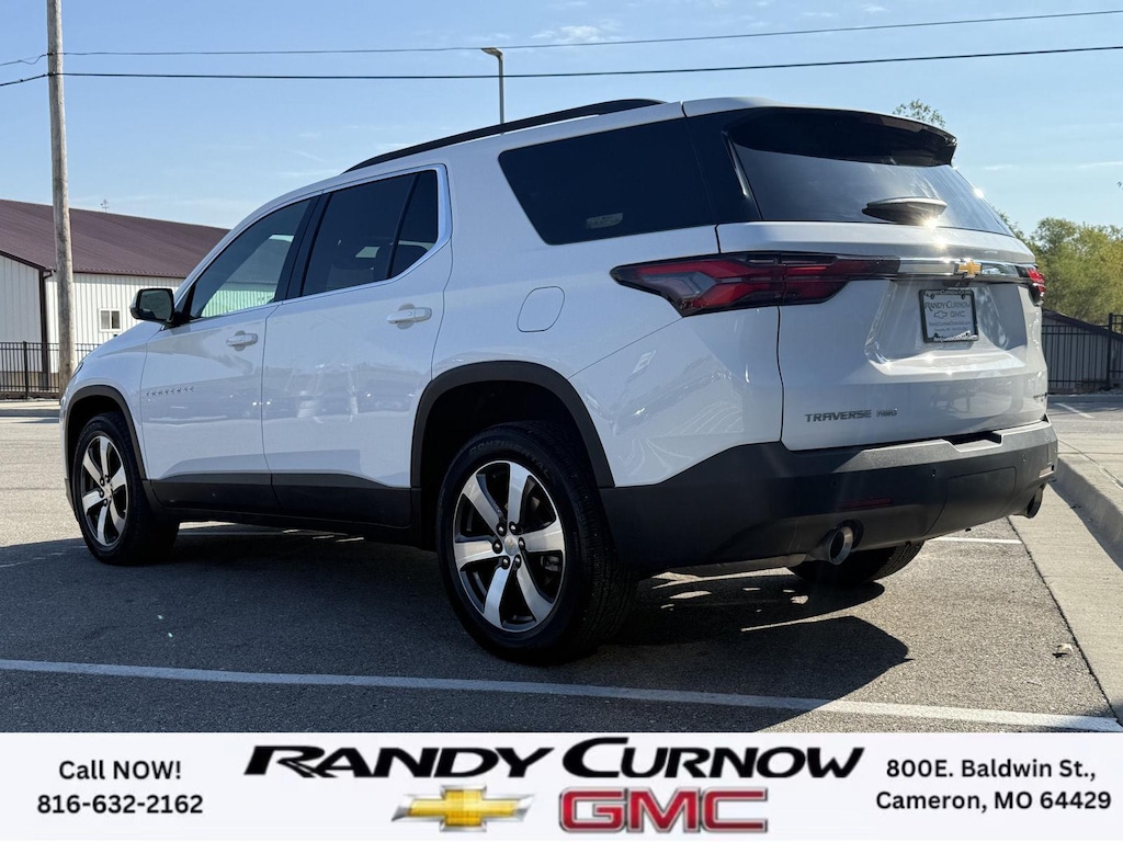 Used 2023 Chevrolet Traverse LT Leather SUV