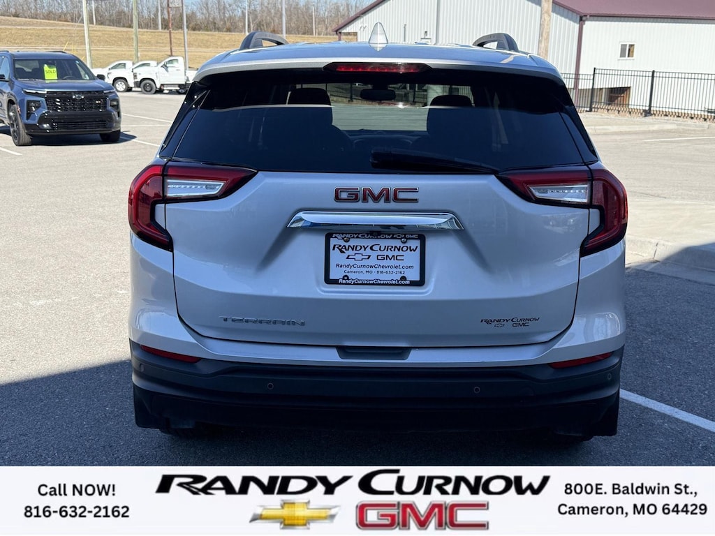 Used 2022 GMC Terrain SLE SUV