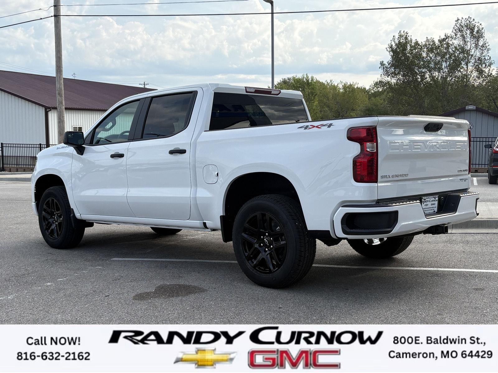 2026 Chevrolet Silverado 1500 Custom - Photo 3