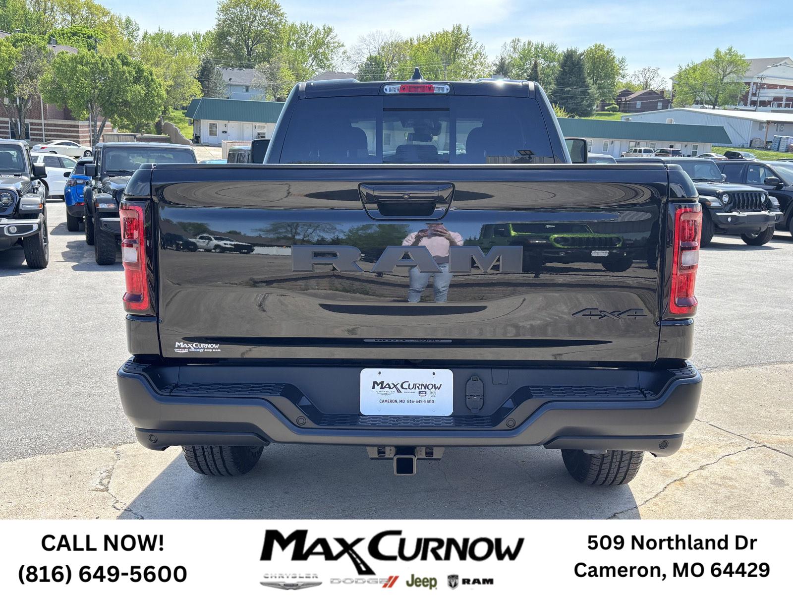 2025 Ram 1500 Tradesman photo 4