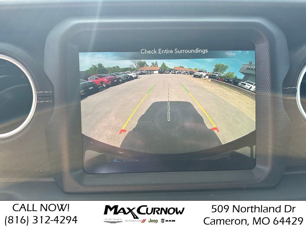 2023 Jeep Wrangler 4xe Sahara 4XE - Photo 19