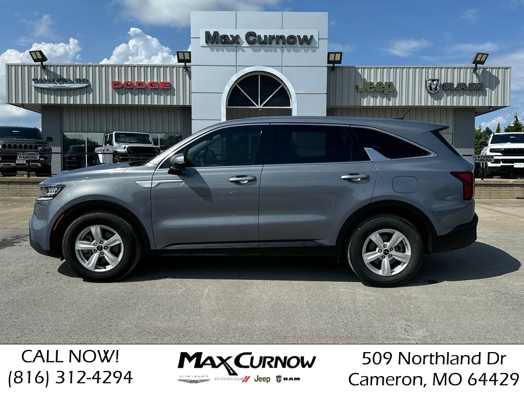 Used 2023 Kia Sorento LX with VIN 5XYRG4LC8PG166366 for sale in Cameron, MO