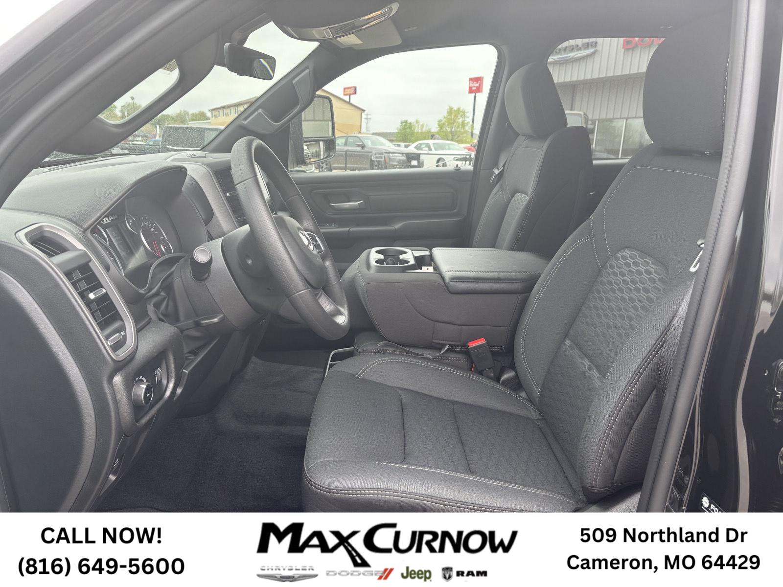 2025 RAM 1500 Tradesman - Photo 11