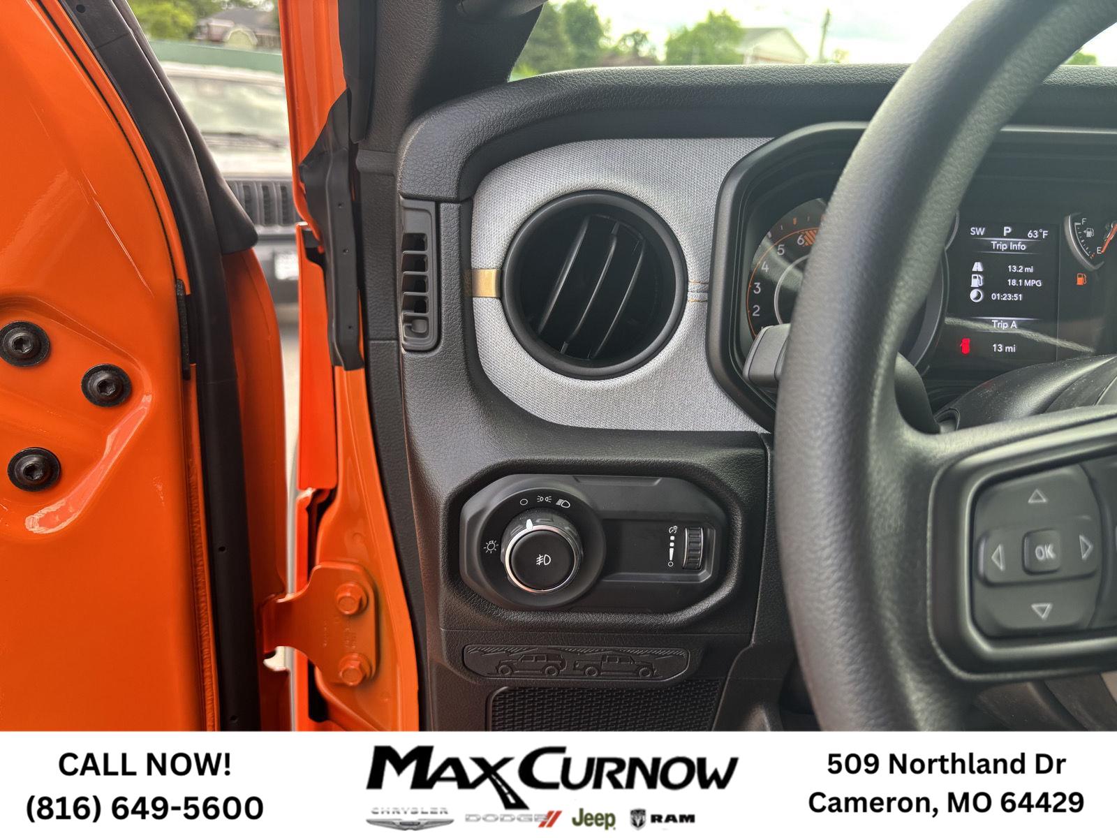 2025 Jeep Wrangler 4-Door Sport - Photo 17