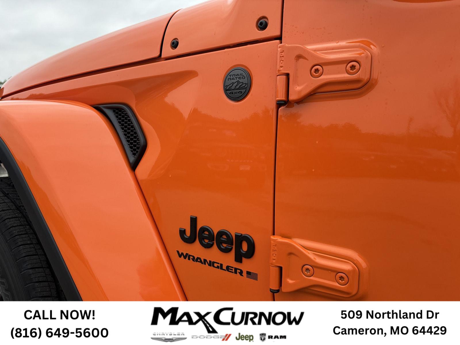 2025 Jeep Wrangler 4-Door Sahara - Photo 9