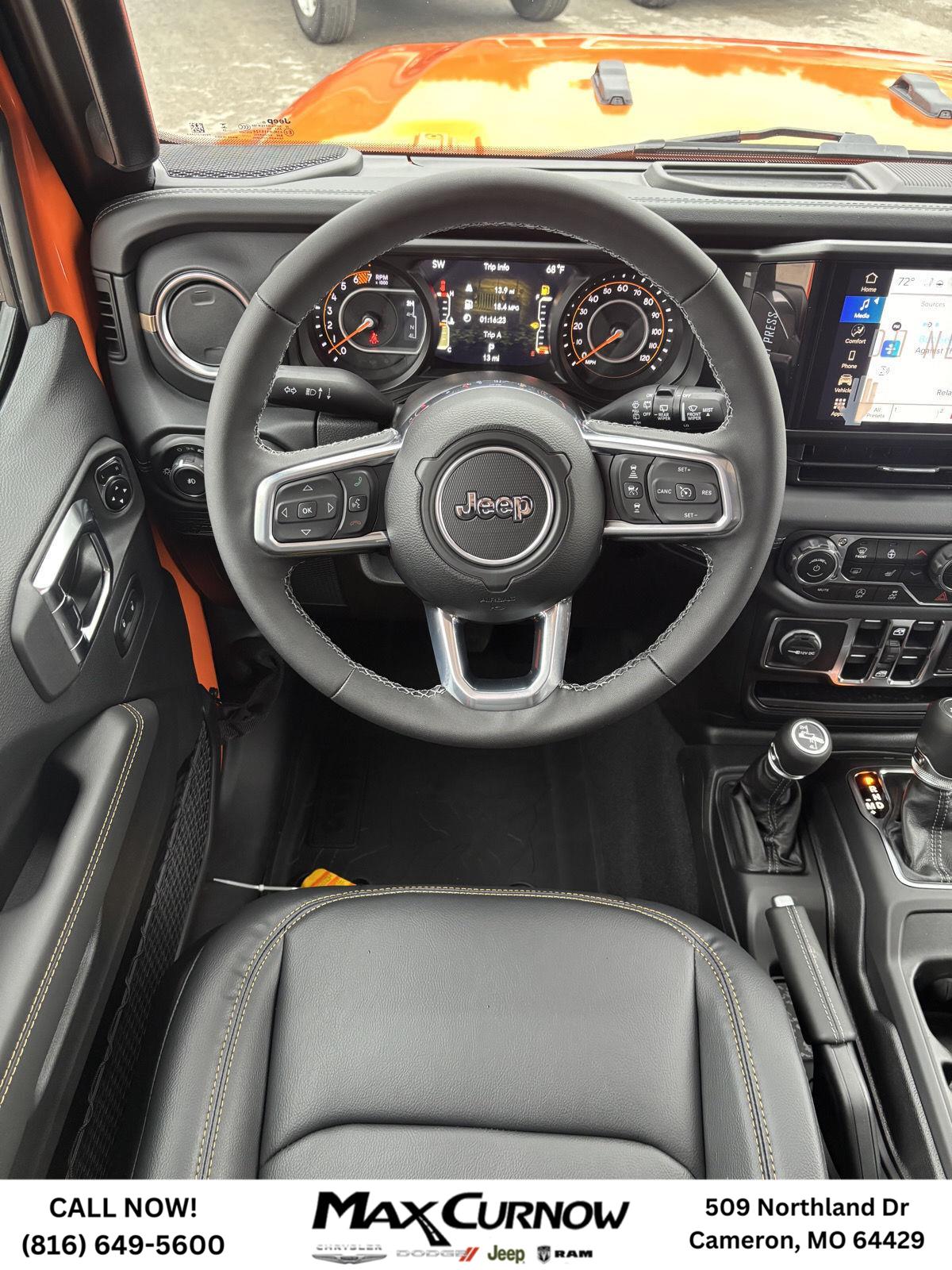 2025 Jeep Wrangler 4-Door Sahara - Photo 15