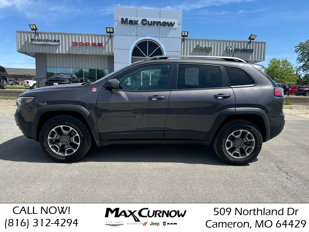 Used 2021 Jeep Cherokee Trailhawk with VIN 1C4PJMBX1MD136133 for sale in Kansas City