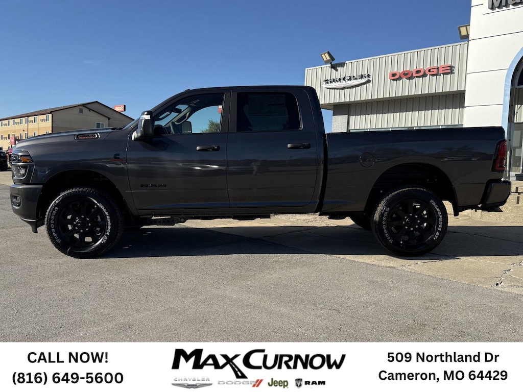 New 2025 Ram 2500 BIG HORN CREW CAB 4X4 6'4 BOX Pickup