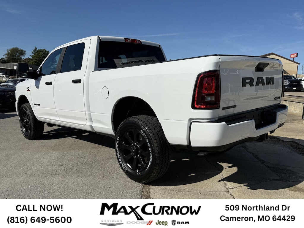 New 2025 Ram 2500 BIG HORN CREW CAB 4X4 6'4 BOX Pickup