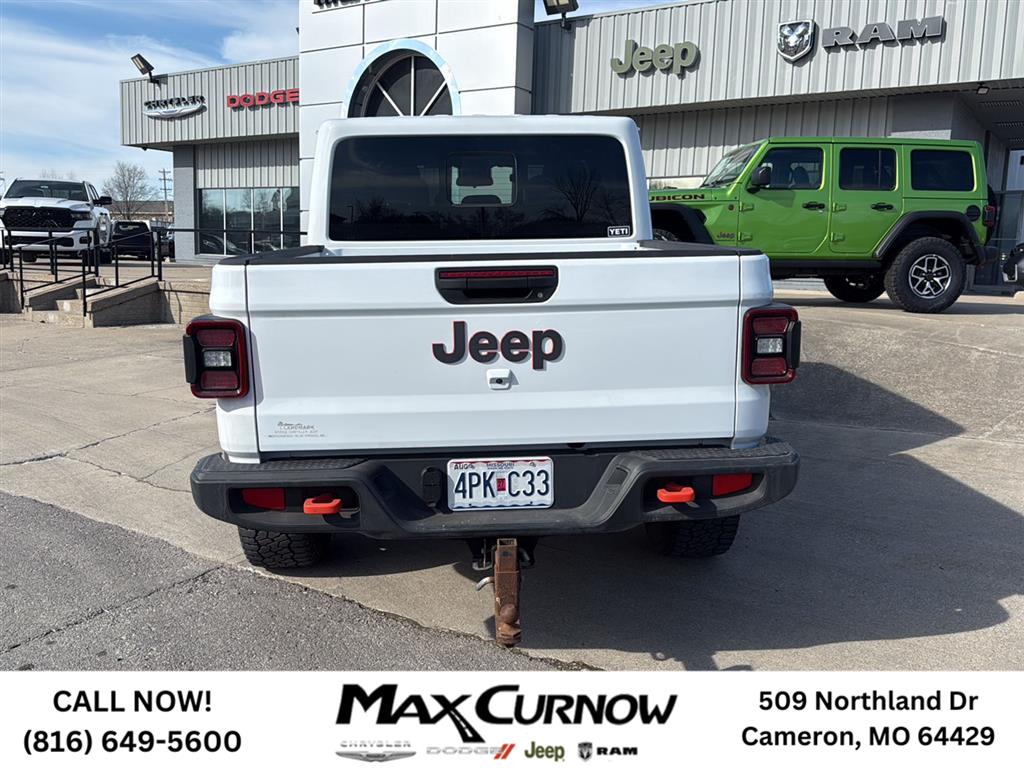 Used 2025 Jeep Gladiator Mojave with VIN 1C6RJTEG2SL523007 for sale in Kansas City