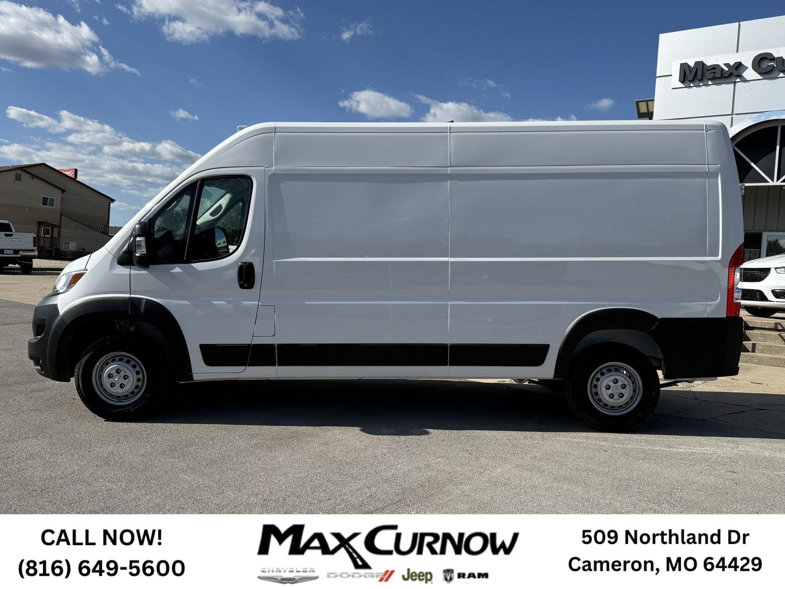Used 2025 RAM ProMaster Cargo Van Base with VIN 3C6LRVDG6SE550389 for sale in Kansas City