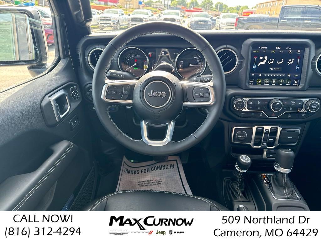 2023 Jeep Wrangler 4xe Sahara 4XE - Photo 13