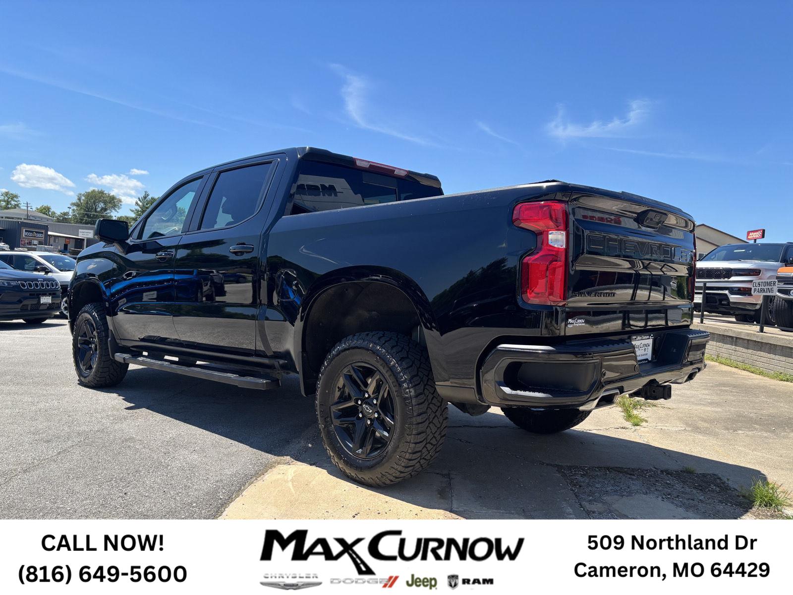 2024 Chevrolet Silverado 1500 LT Trail Boss photo 3