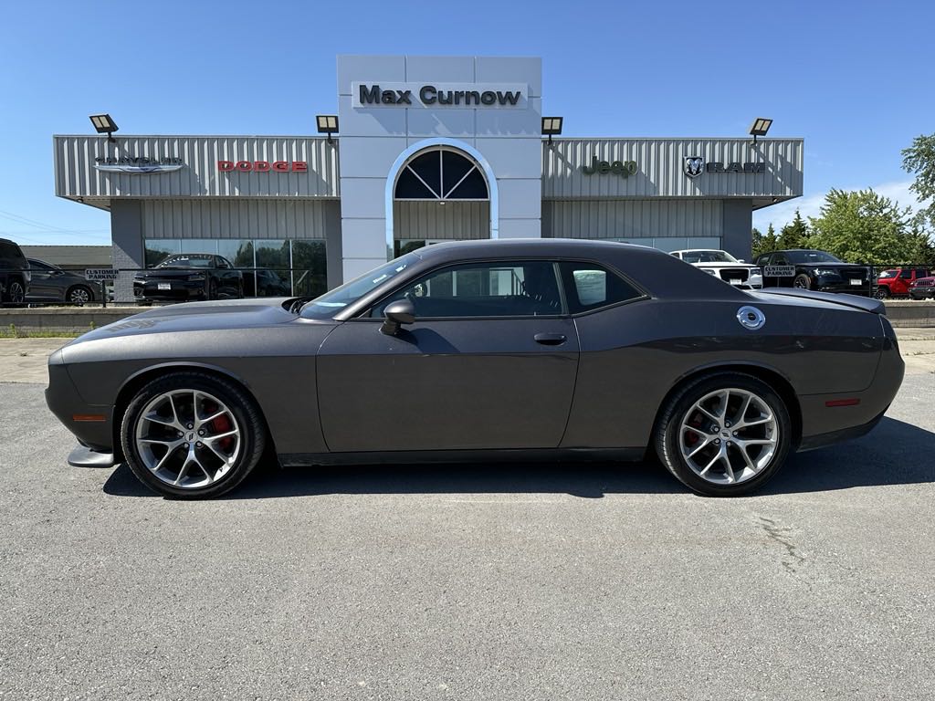 Used 2022 Dodge Challenger GT with VIN 2C3CDZJG9NH257926 for sale in Kansas City