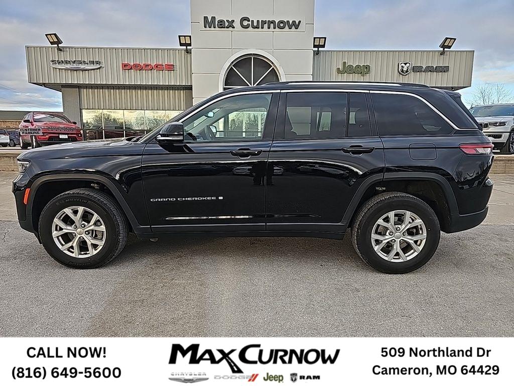 Used 2023 Jeep Grand Cherokee Limited with VIN 1C4RJHBG5PC518210 for sale in Kansas City