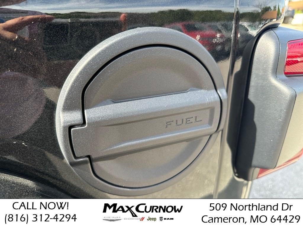 2023 Jeep Wrangler 4xe Sahara 4XE - Photo 46