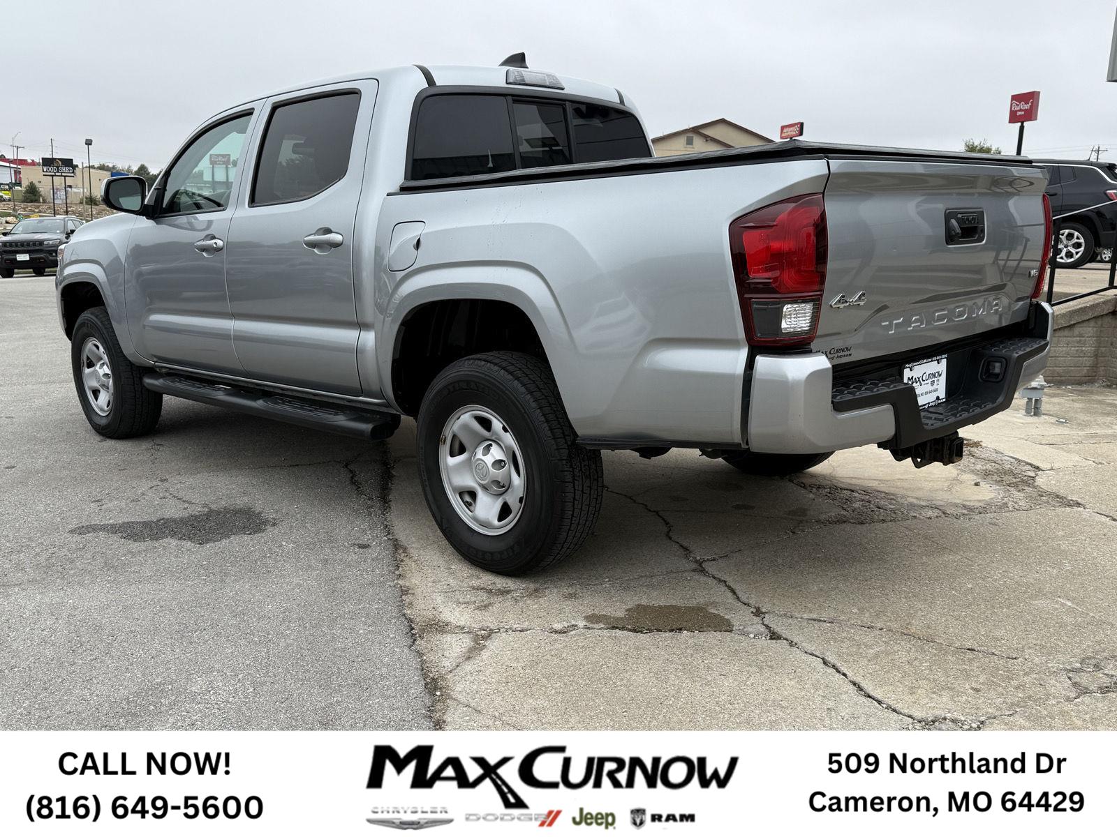 2022 Toyota Tacoma SR V6 photo 3