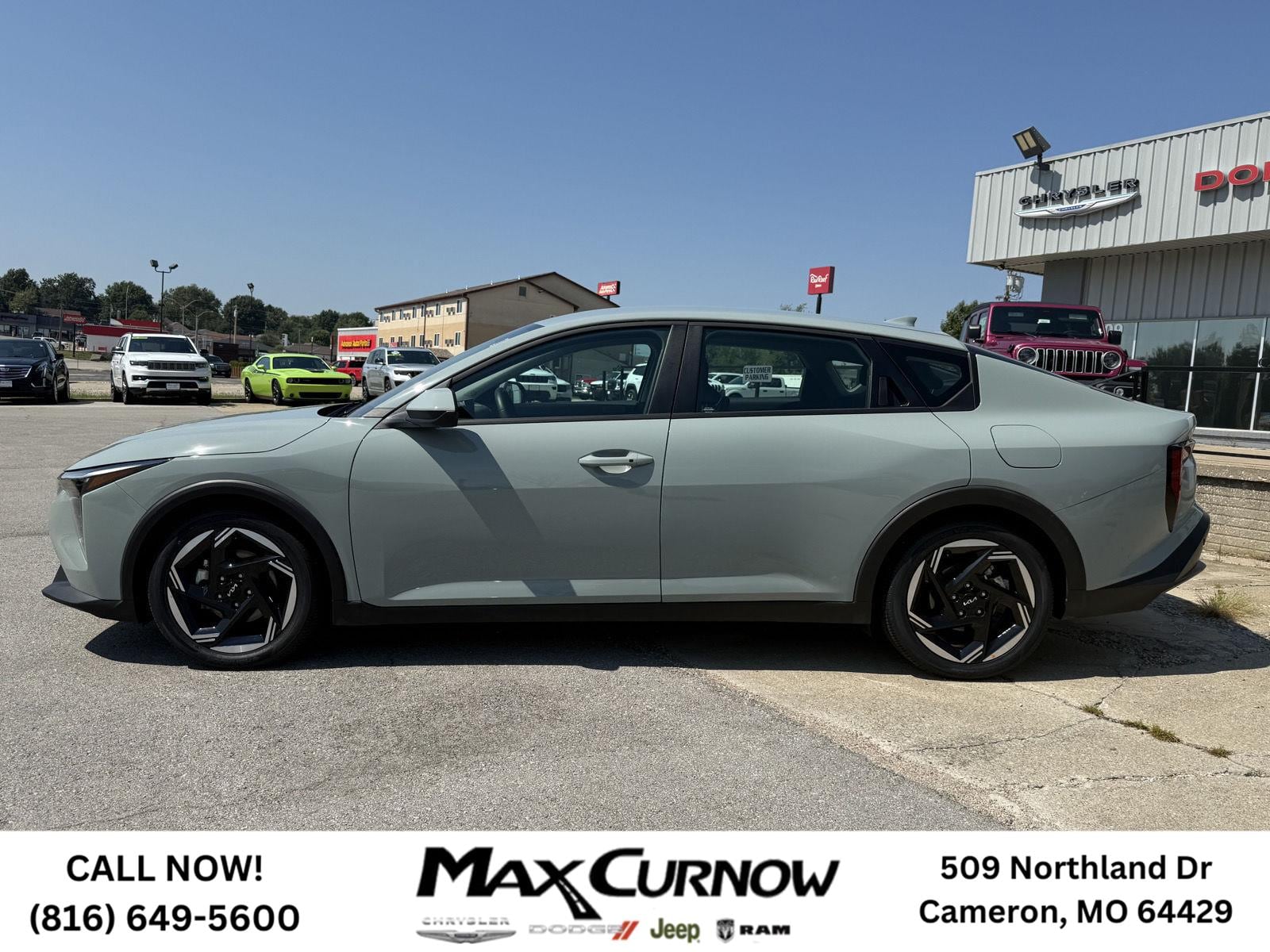 Used 2025 Kia K4 EX with VIN 3KPFU4DE3SE202286 for sale in Kansas City