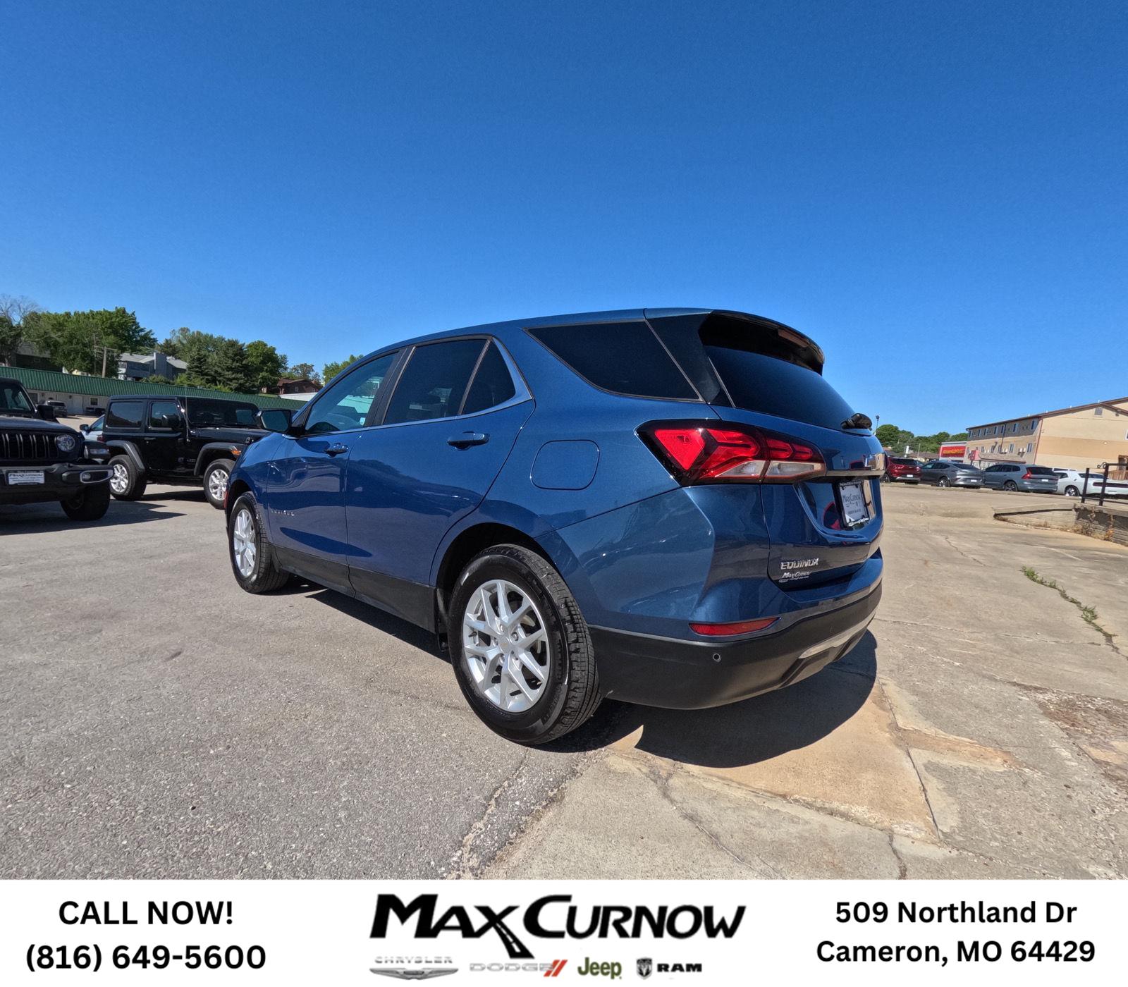 2024 Chevrolet Equinox LT photo 3