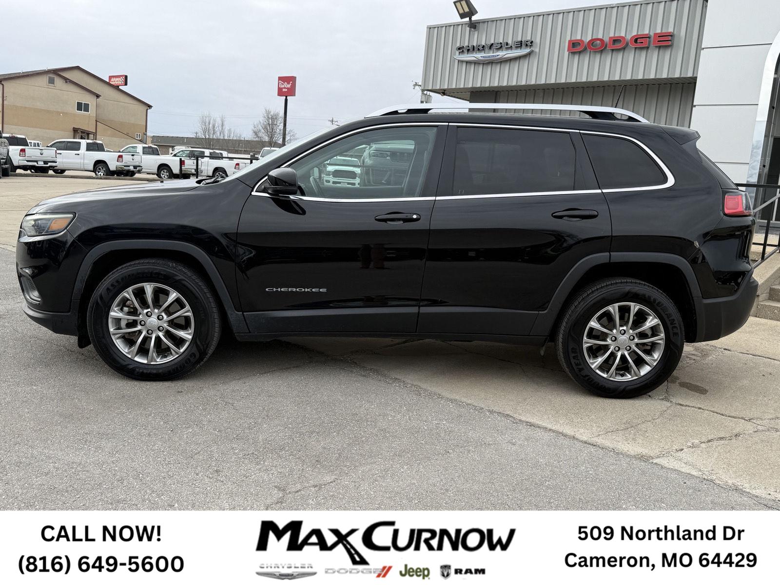 Used 2021 Jeep Cherokee Latitude Lux with VIN 1C4PJMMXXMD146379 for sale in Kansas City