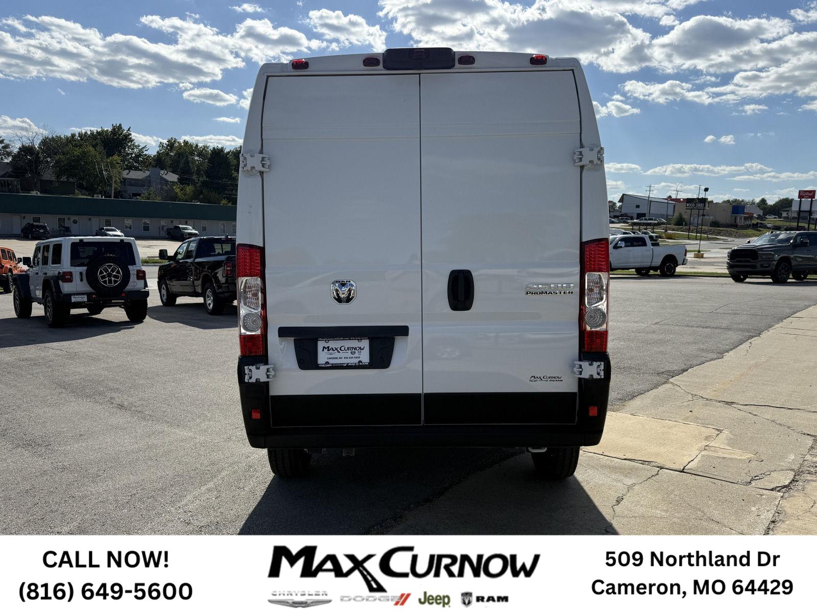 2025 Ram ProMaster 2500 photo 2