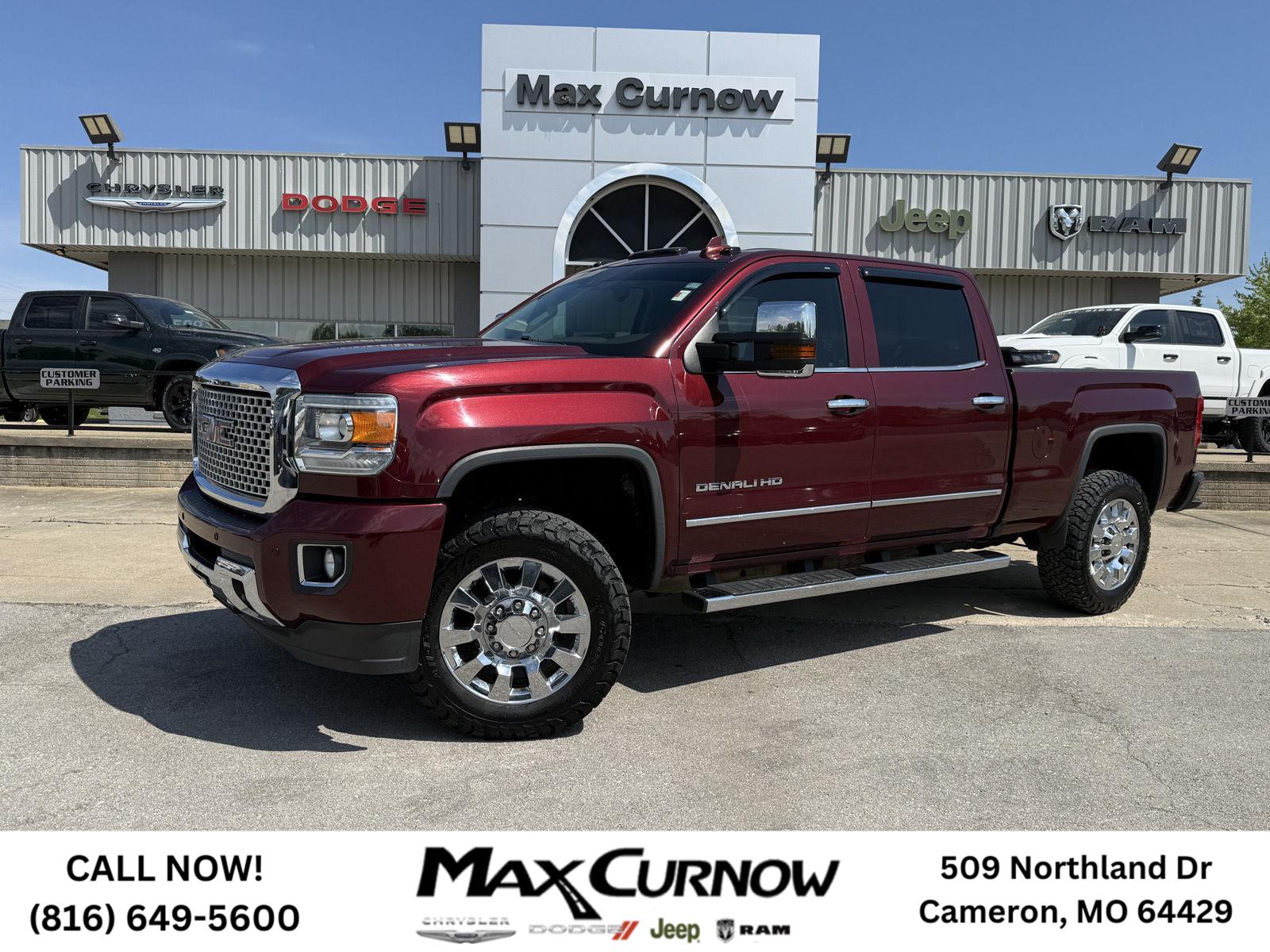2017 GMC Sierra 4WD Crew Cab Standard Box Denali's photo