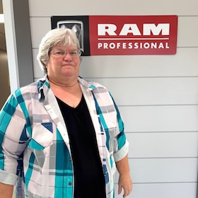 Staff member Evelyn Iverson from ID_f79777