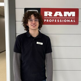 Staff member Thomas Wilhelm from ID_8e020453f527