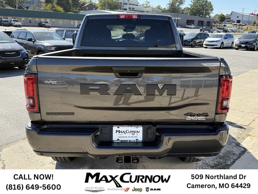 New 2025 Ram 2500 BIG HORN CREW CAB 4X4 6'4 BOX Pickup