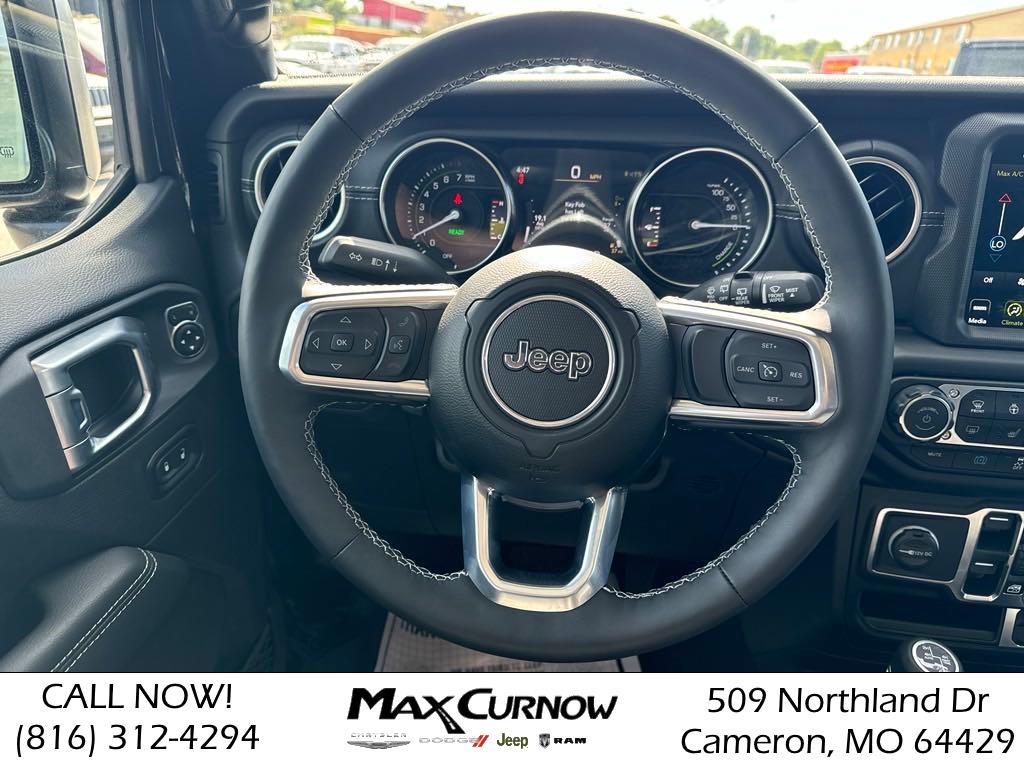 2023 Jeep Wrangler 4xe Sahara 4XE - Photo 14