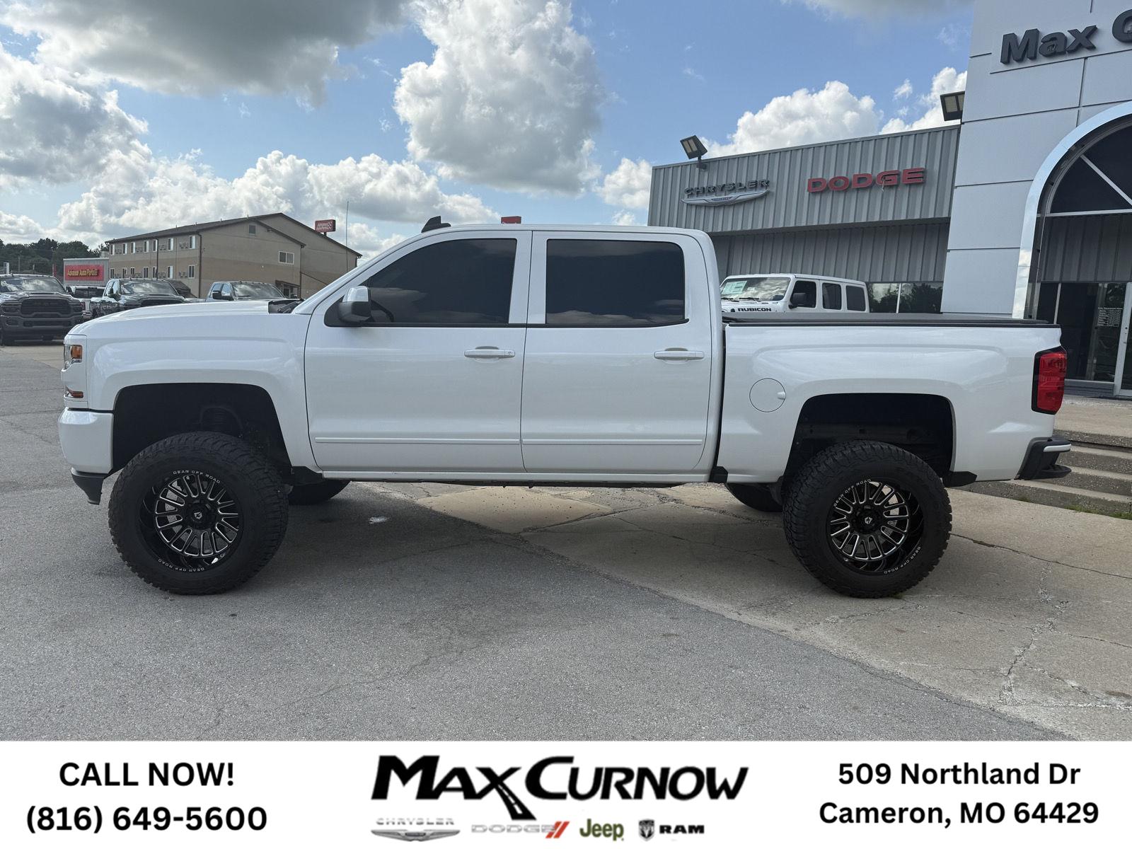 Used 2018 Chevrolet Silverado 1500 LT with VIN 3GCUKRECXJG461934 for sale in Kansas City