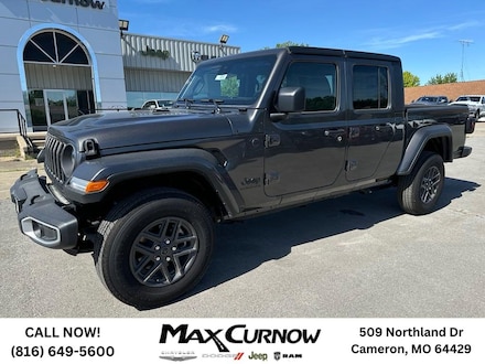 2024 Jeep Gladiator Sport S Truck