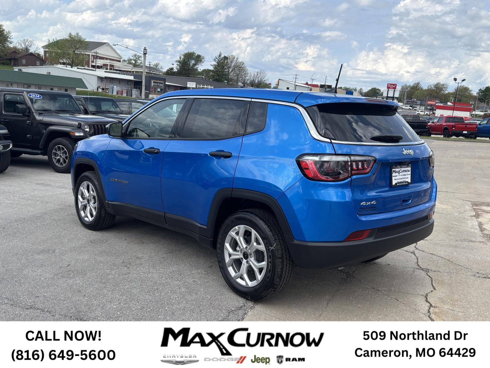 2025 Jeep Compass Sport photo 3