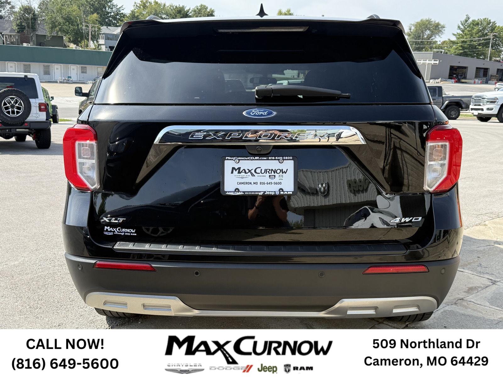 2024 Ford Explorer XLT photo 3