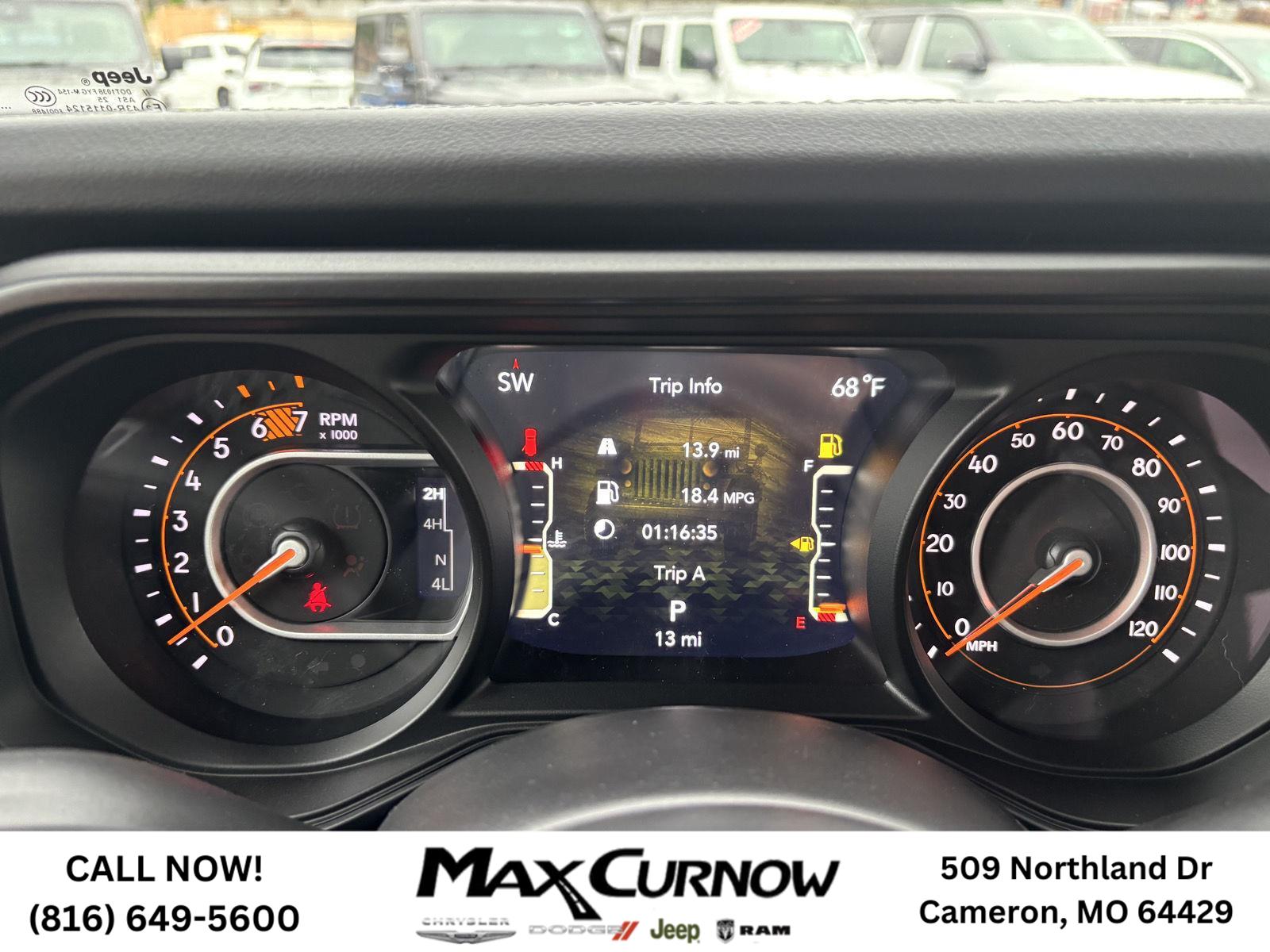 2025 Jeep Wrangler 4-Door Sahara - Photo 17