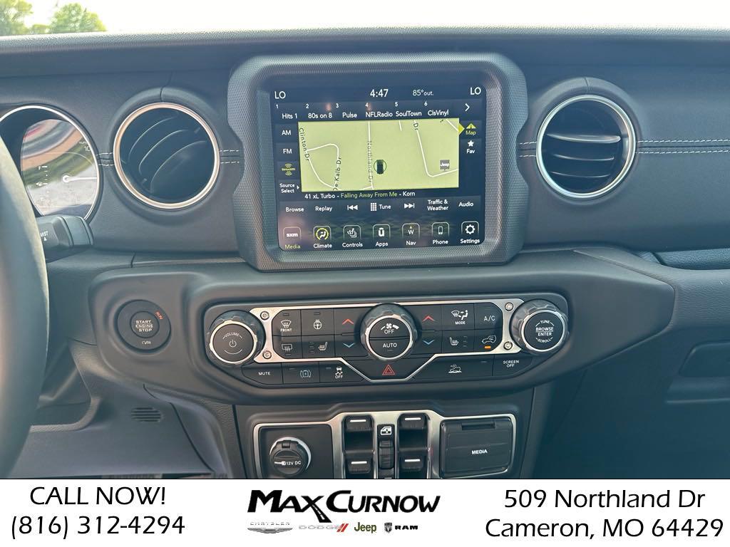 2023 Jeep Wrangler 4xe Sahara 4XE - Photo 17