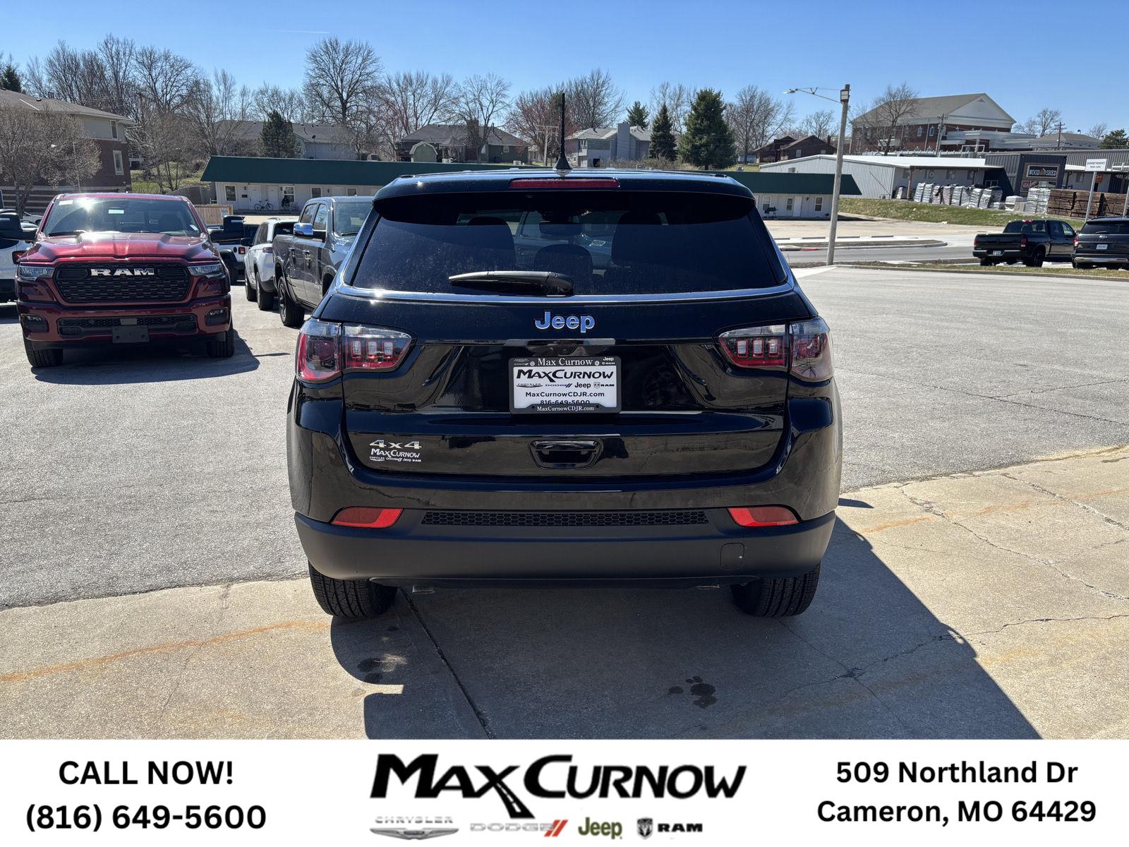 2025 Jeep Compass Sport photo 4