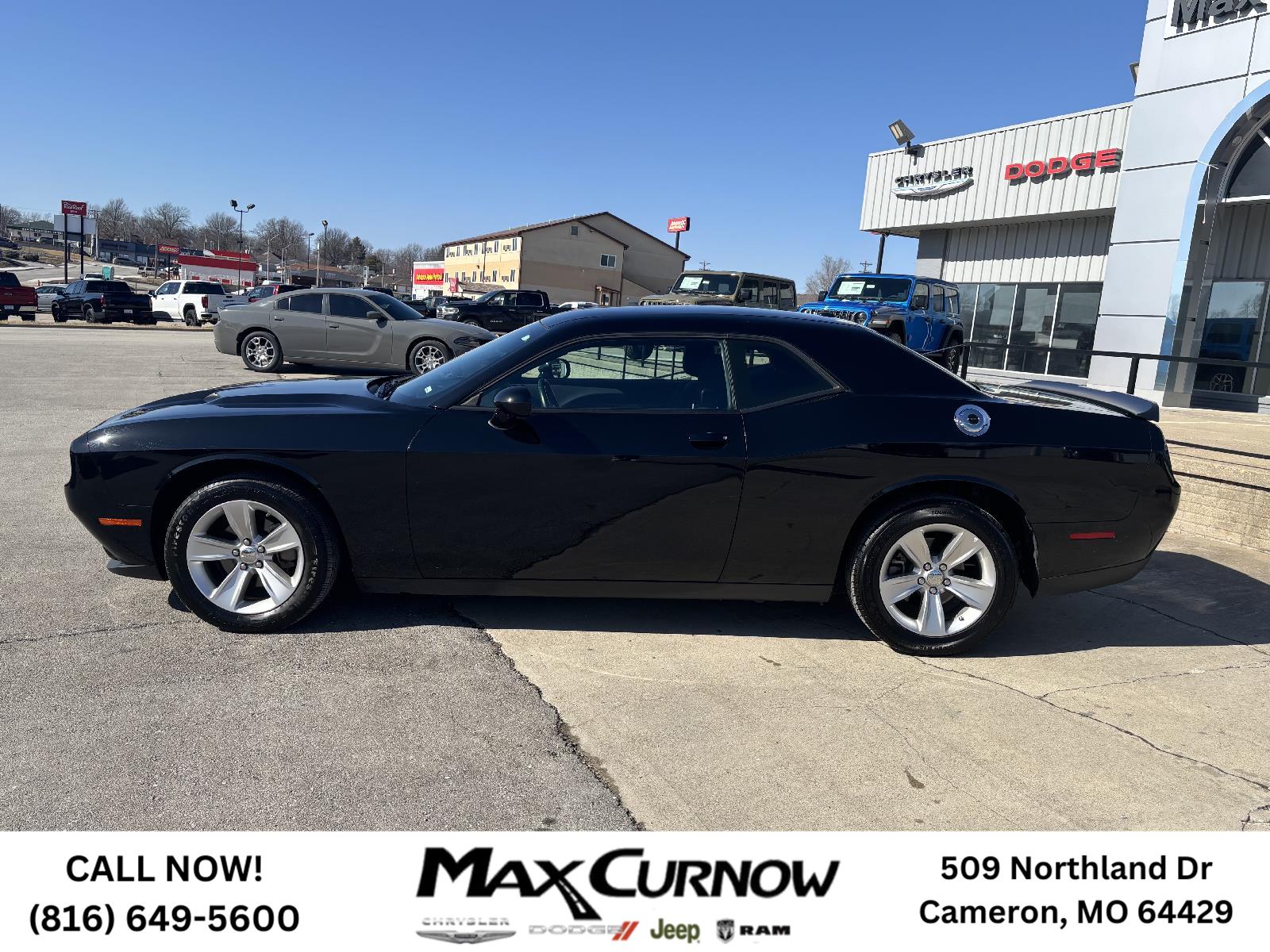 Used 2023 Dodge Challenger SXT with VIN 2C3CDZAG1PH526228 for sale in Kansas City
