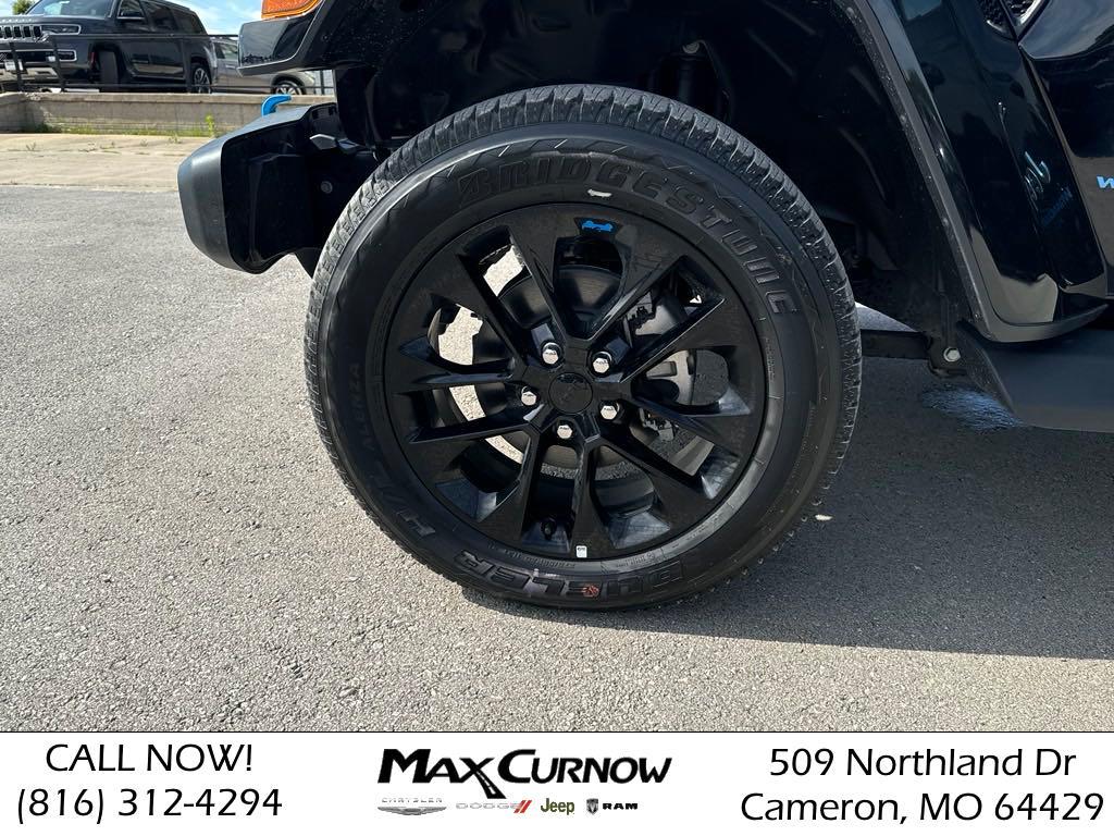 2023 Jeep Wrangler 4xe Sahara 4XE - Photo 25