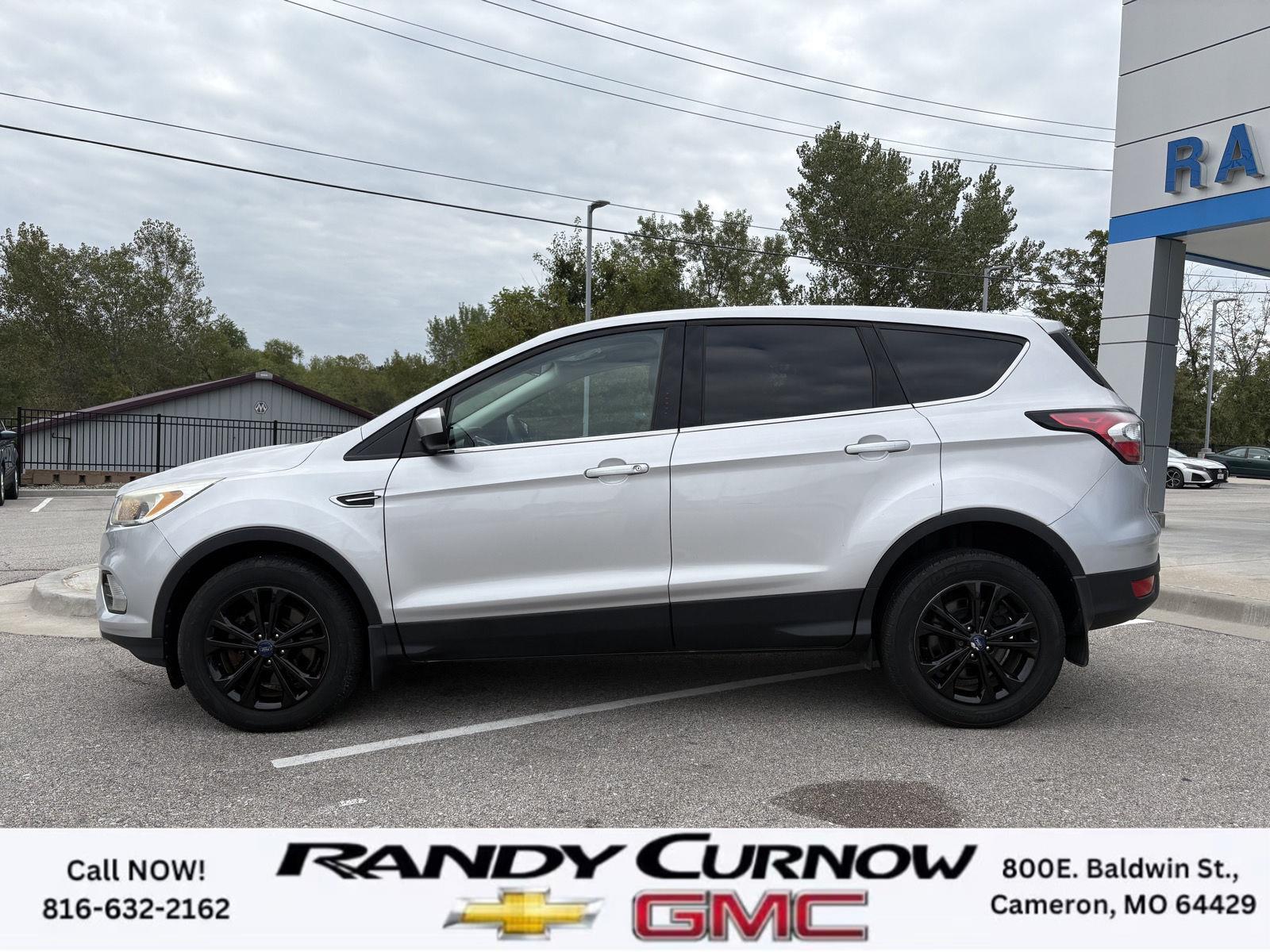 Used 2017 Ford Escape SE with VIN 1FMCU9G96HUA15693 for sale in Kansas City