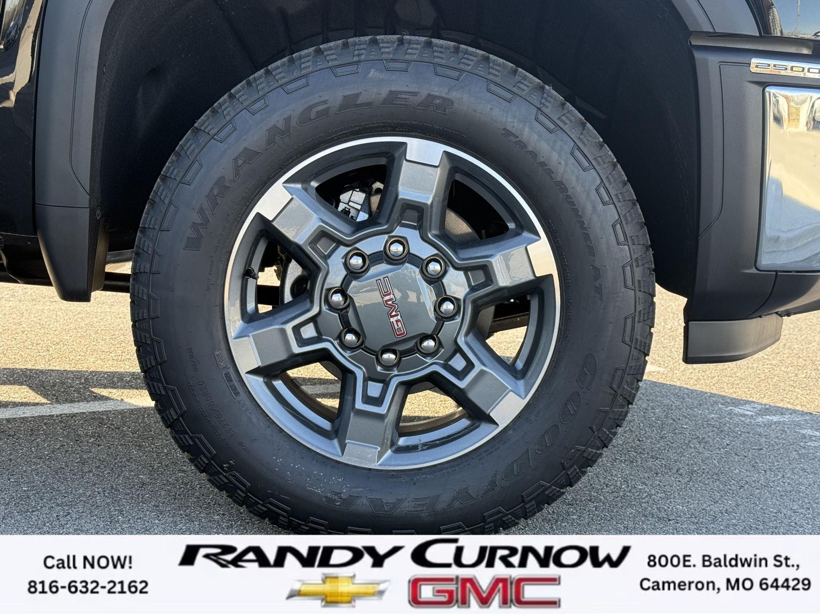 2026 GMC Sierra 2500HD SLT - Photo 9